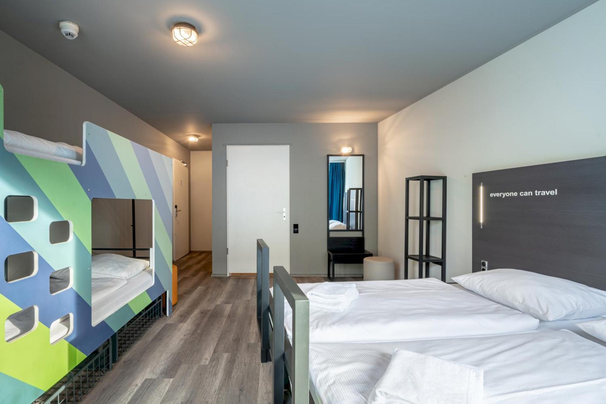 เอแอนด์โอ เบอร์ลิน ฟรีดริชเชน Hostel ห้อง รูปภาพ